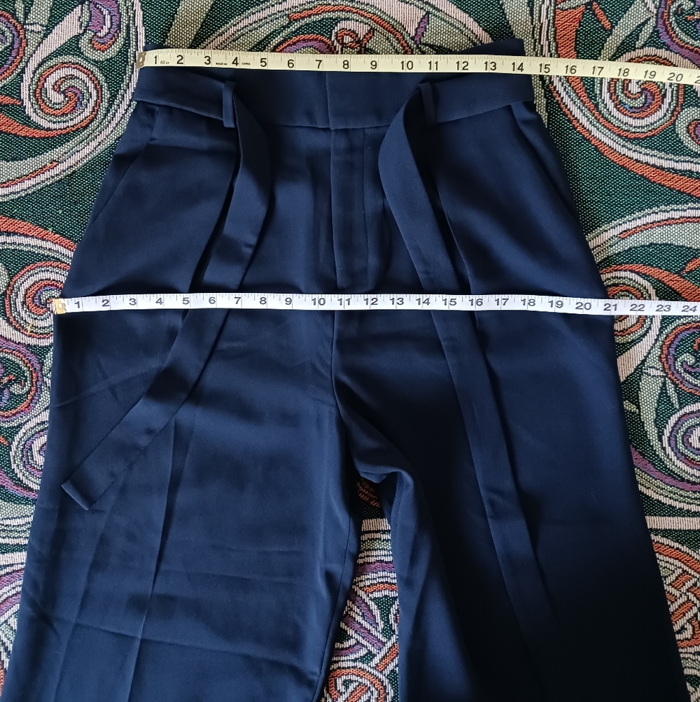 Uniqlo High Rise Ribbon Wide Leg Pants - Picture 3 of 7
